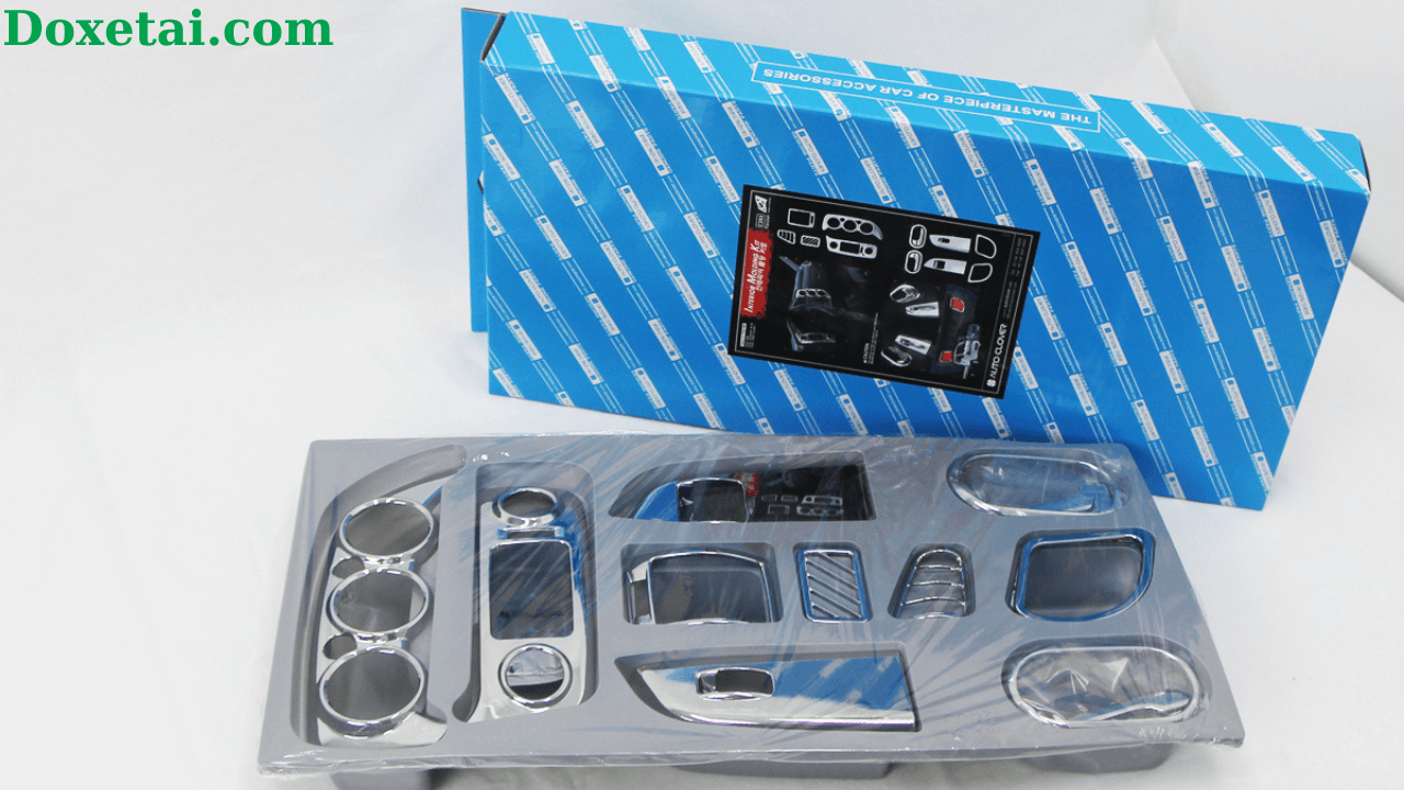 Bo op trang tri trong xe K200 va K250 5