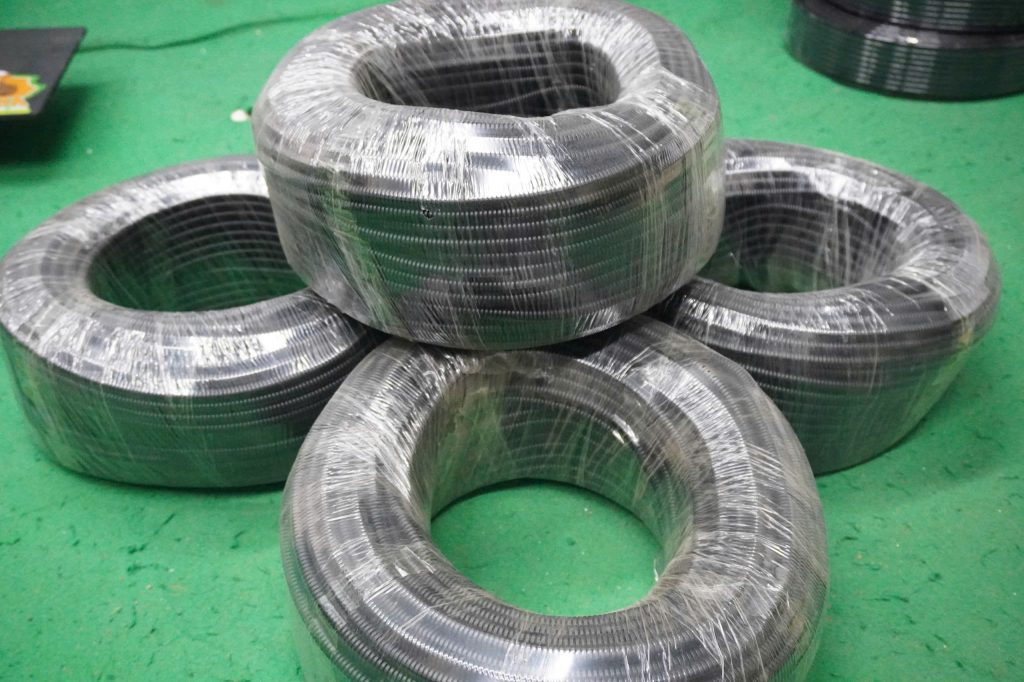 Ống ghen ruột gà luồn dây điện